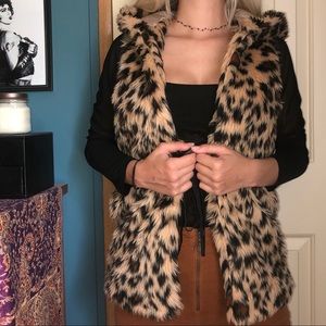 Faux fur hooded cheetah print vest